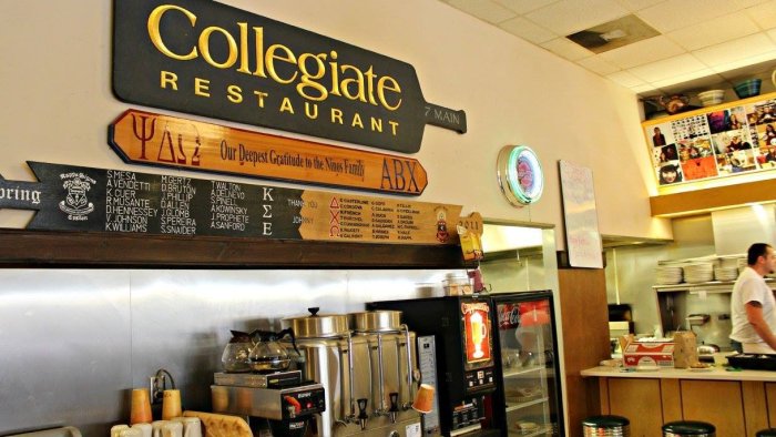 Collegiate Restaurant Interior