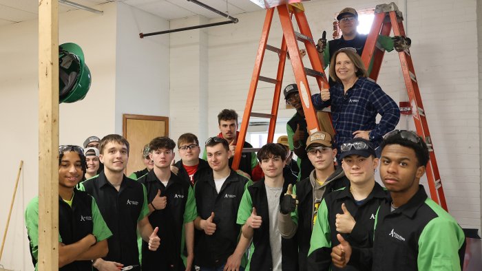 Carrie Cokely with a first year HVAC class