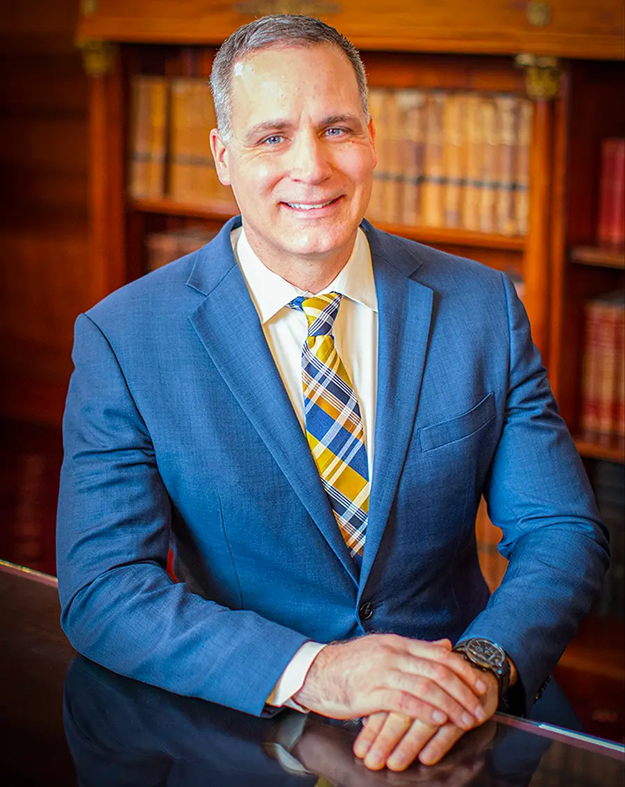 Photo of Dr. Mauro.