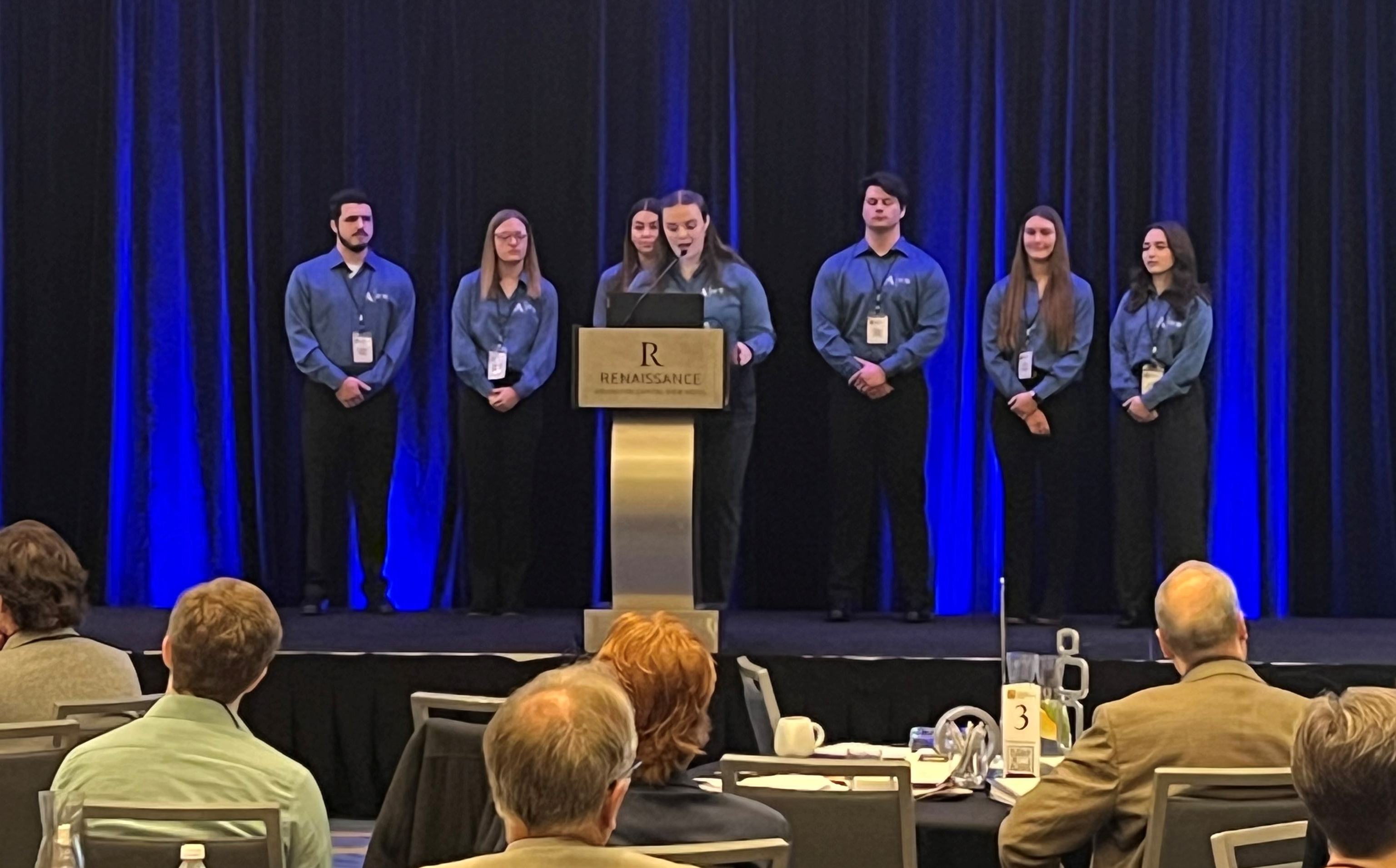 students present at national conference