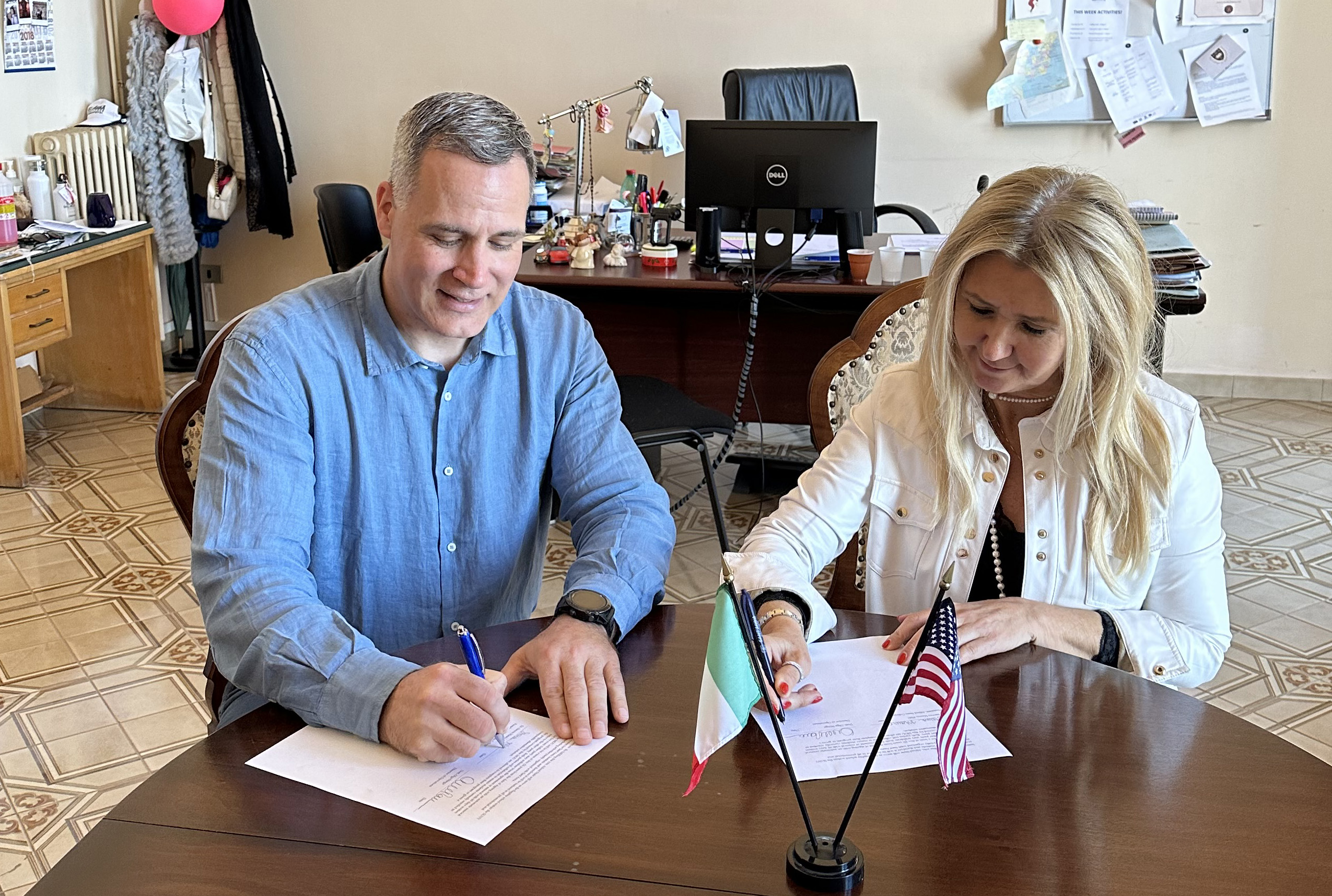 Presidents Mauro and Panicco signed a memorandum of understanding for continuing the ASC and Sant’Anna Institute partnership that started in 2009.