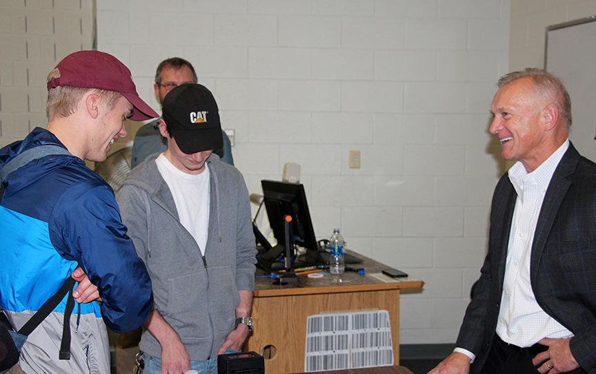 Reuben Zielinski ’82 talks to current Alfred State students following his presentation on campus about the entrepreneurship spirit.