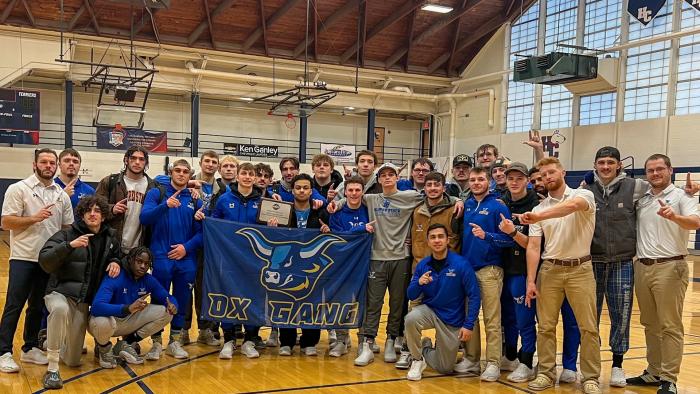 Pioneers Men's Wrestling Team Claims The AMCC Regular Season Title