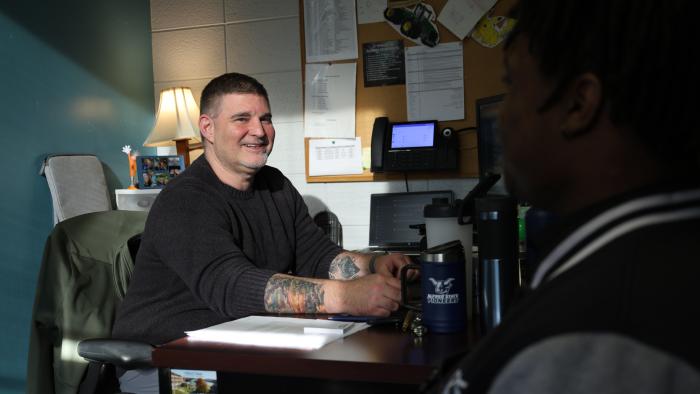 Student meets with a financial aid counselor