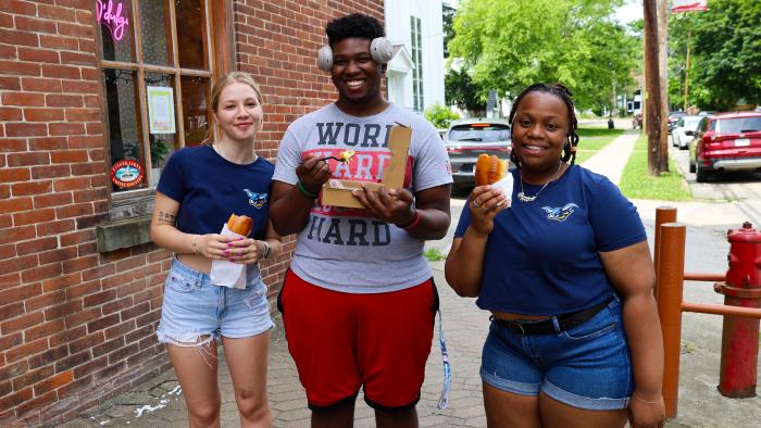 Students enjoy tasty treats from local bakery