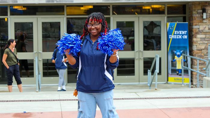 Orientation Leaders are eager to welcome you to campus