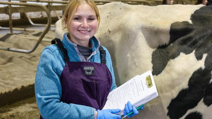 Vet Tech student, Rebecca Randall