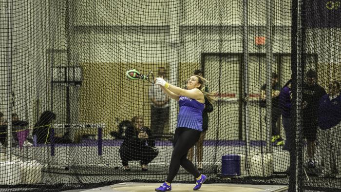 Kenzi Gillette competes at December Classic