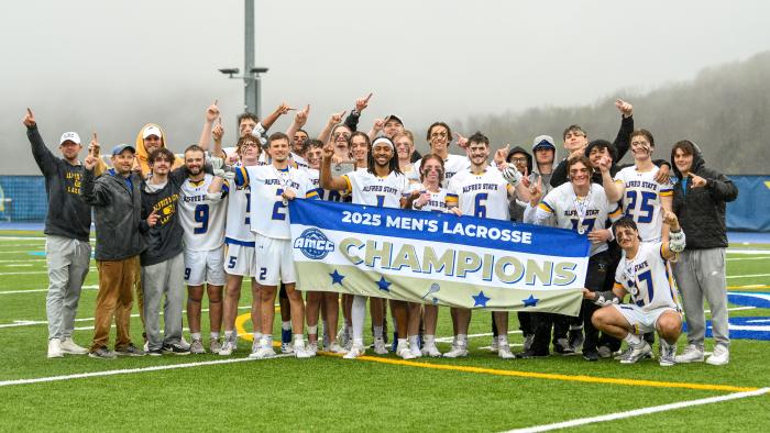 Members of Alfred State Mens Lacrosse team