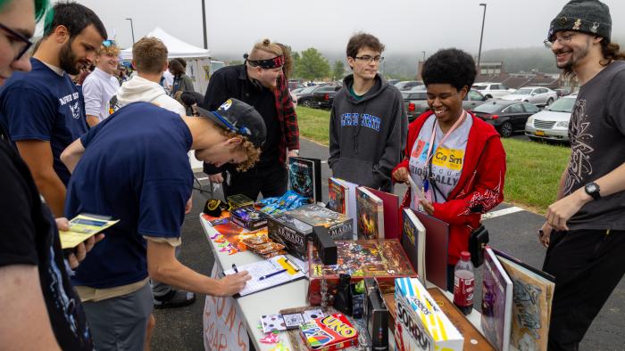 New students explore club and activity choices at Alfred State