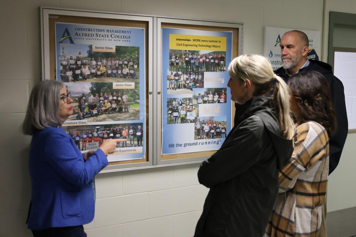 Jason Van Zeilen, '92, tours the academic buildings.