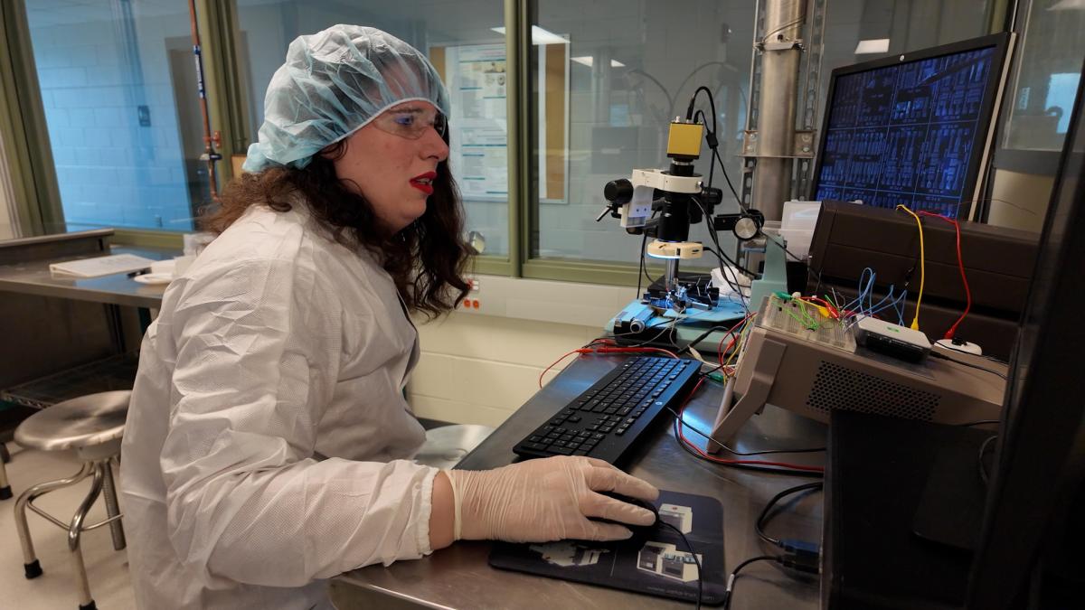 student works in an engineering lab