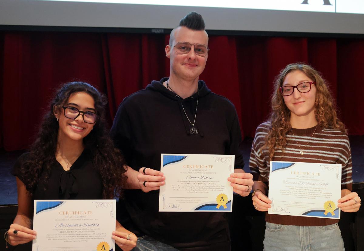 scholarship award winners honored