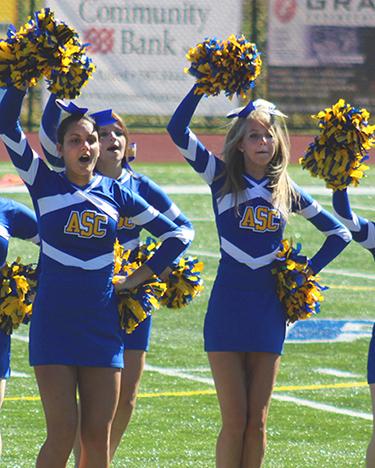 Alfred State Cheerleaders