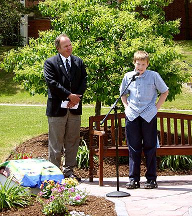 Anderson with Dylan YatesIMG_0117_a