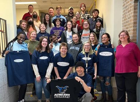 Dr. Steve Bauer’s Biotechniques class to visit BioSpherix in Parish, NY to learn hands-on from Dr. Alicia Henn and her team.