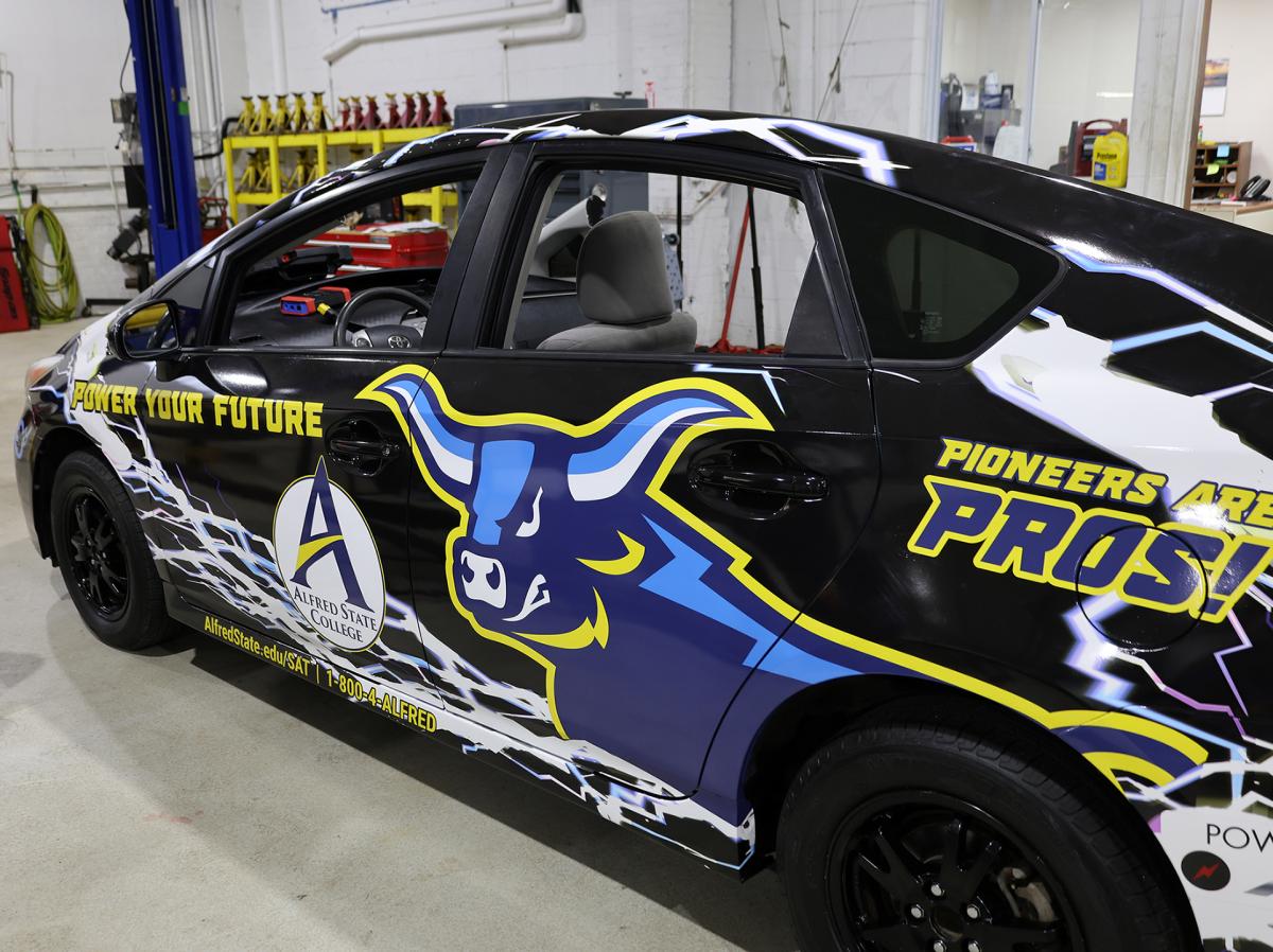 Electric Cutaway Car