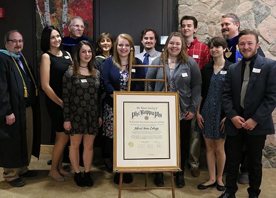 Phi Kappa Phi 2018 induction photo