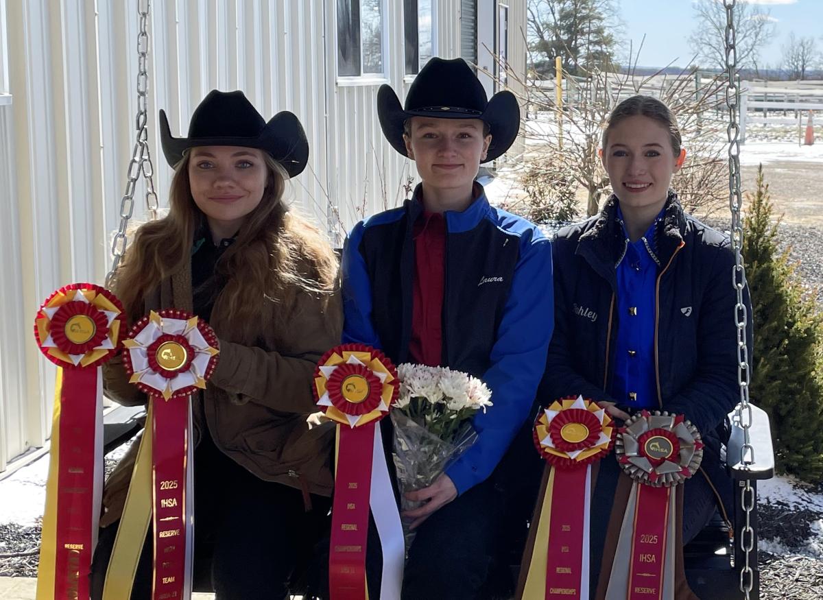 riders with their awards