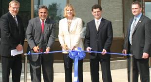 SET Ribbon Cutting (2)