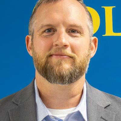 Photo of Dr. Mark Bloxsom