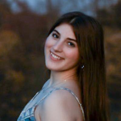 Photo of Cloey Middaugh