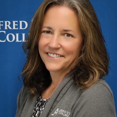 Photo of Marci Johnson