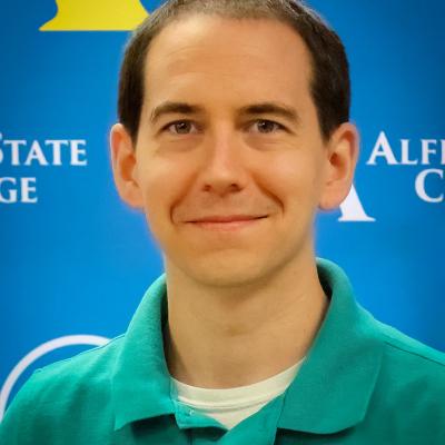 Photo of Sean Pearson