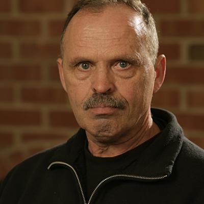 Daniel K Davison