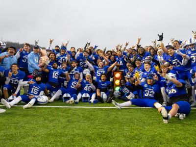 Football team with a trophy
