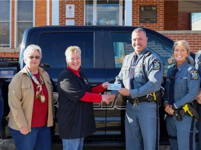 University Police makes a donation