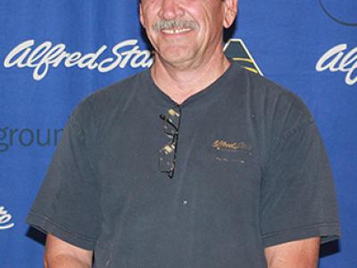 25-year employee (002)