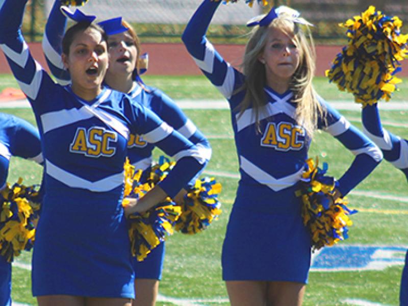 Alfred State Cheerleaders