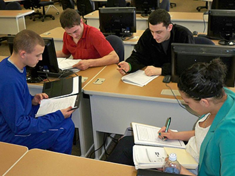 CSRI-Students-Working