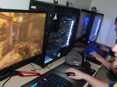 student playing games on computer