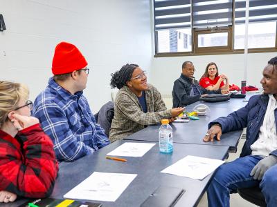 Students interact with a Humphrey Fellow