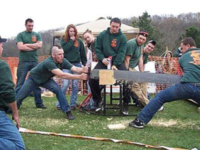 Pioneer Woodsmen's team members