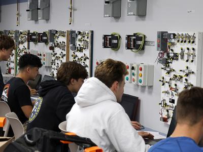 students work in an new electrical lab