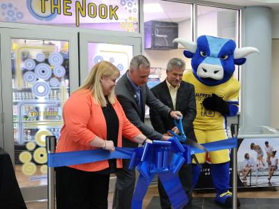 cutting the ribbon of "the Nook"