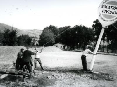 Vocational sign raising