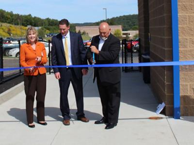 ribbon-cutting-athletics